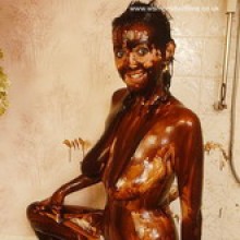 WSMProductions: DD Debbie takes a Chocolate bath - WSM Update