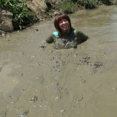 Jayce: Jayce has an overall, awesome time sinking in deep MUD!