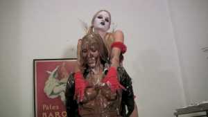 catgirl-vs-harley_10.jpg