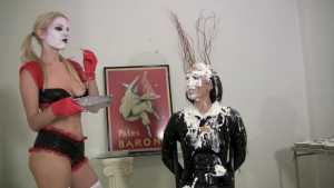 catgirl-vs-harley_5.jpg
