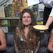 MostWam: Christmas Just Pied Corrine Alice And Bobi