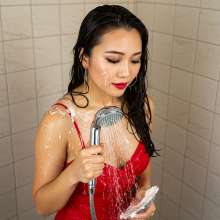 Sleazoid44: Showering Off After Piefight (and surprise from Krea)